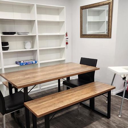 Oaktree Entire Holiday Home, Sleeps 8 To12 로토루아 외부 사진
