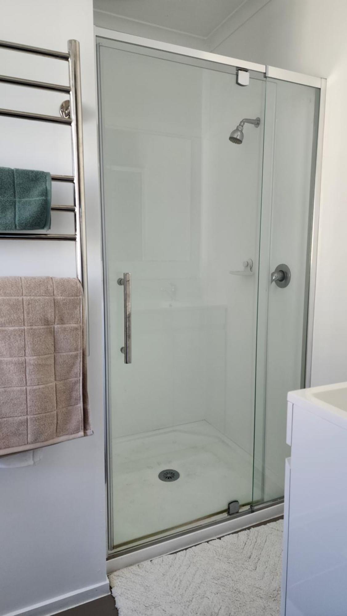 Oaktree Entire Holiday Home, Sleeps 8 To12 로토루아 외부 사진