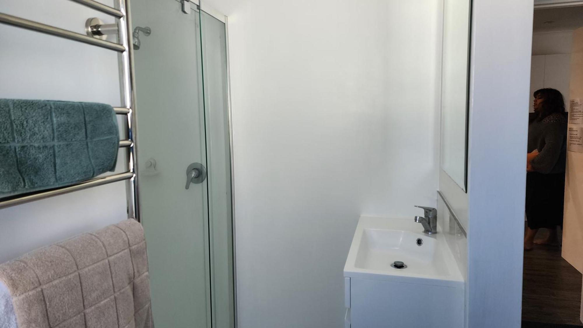 Oaktree Entire Holiday Home, Sleeps 8 To12 로토루아 외부 사진